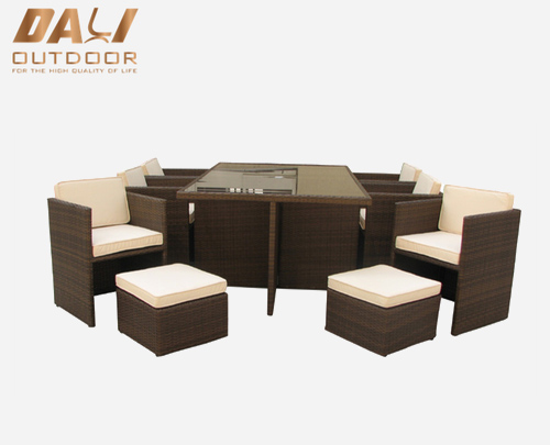 Quadratisches Rattan-Tischbar-Set